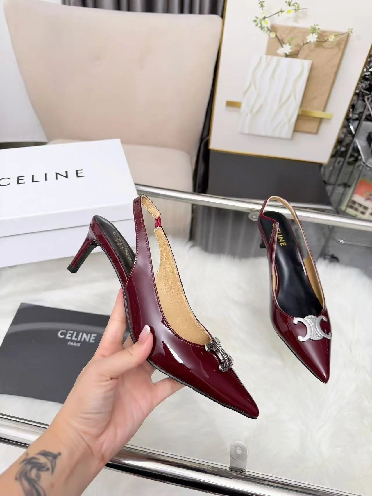 ELIN High Heels Pointed-Toe Slingback Kitten with Metal Logo Accent — 8