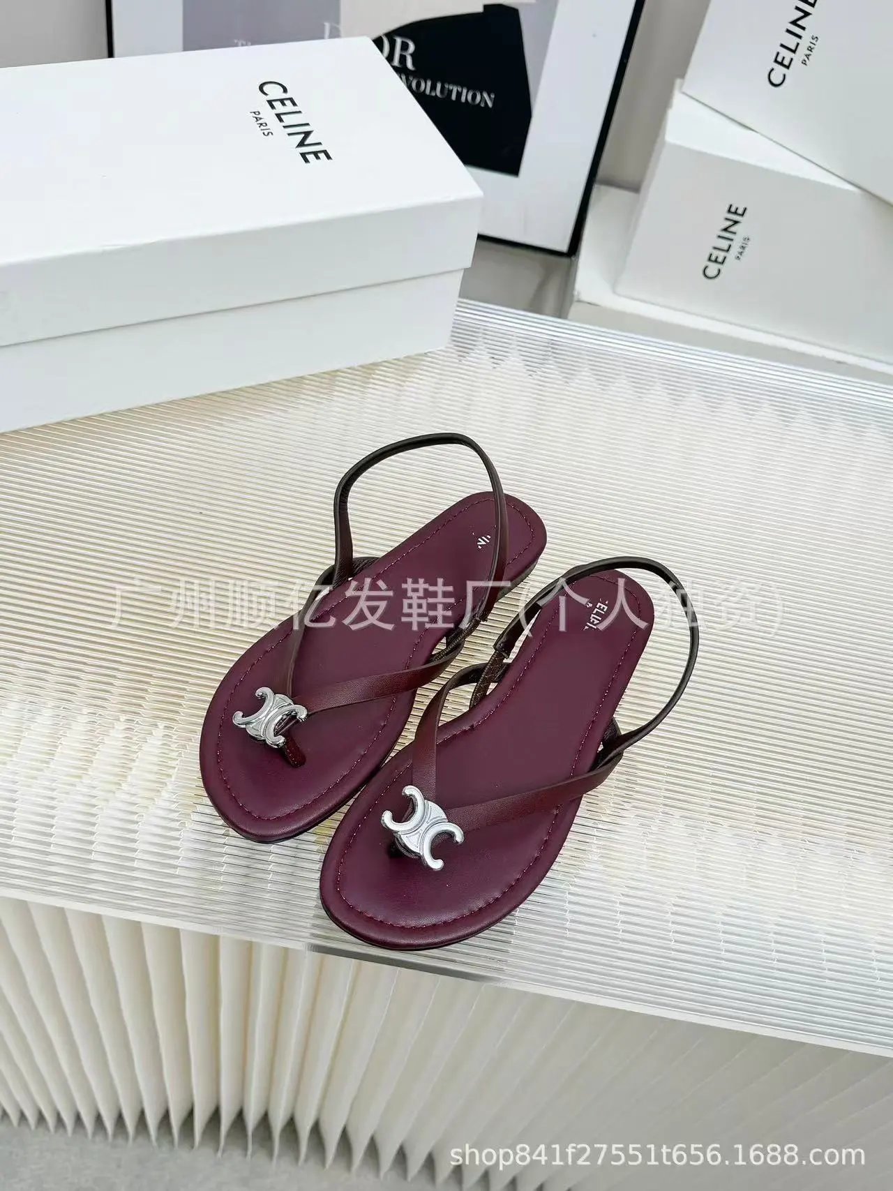 ELIN High Heels Pointed-Toe Slingback Kitten with Metal Logo Accent — 12