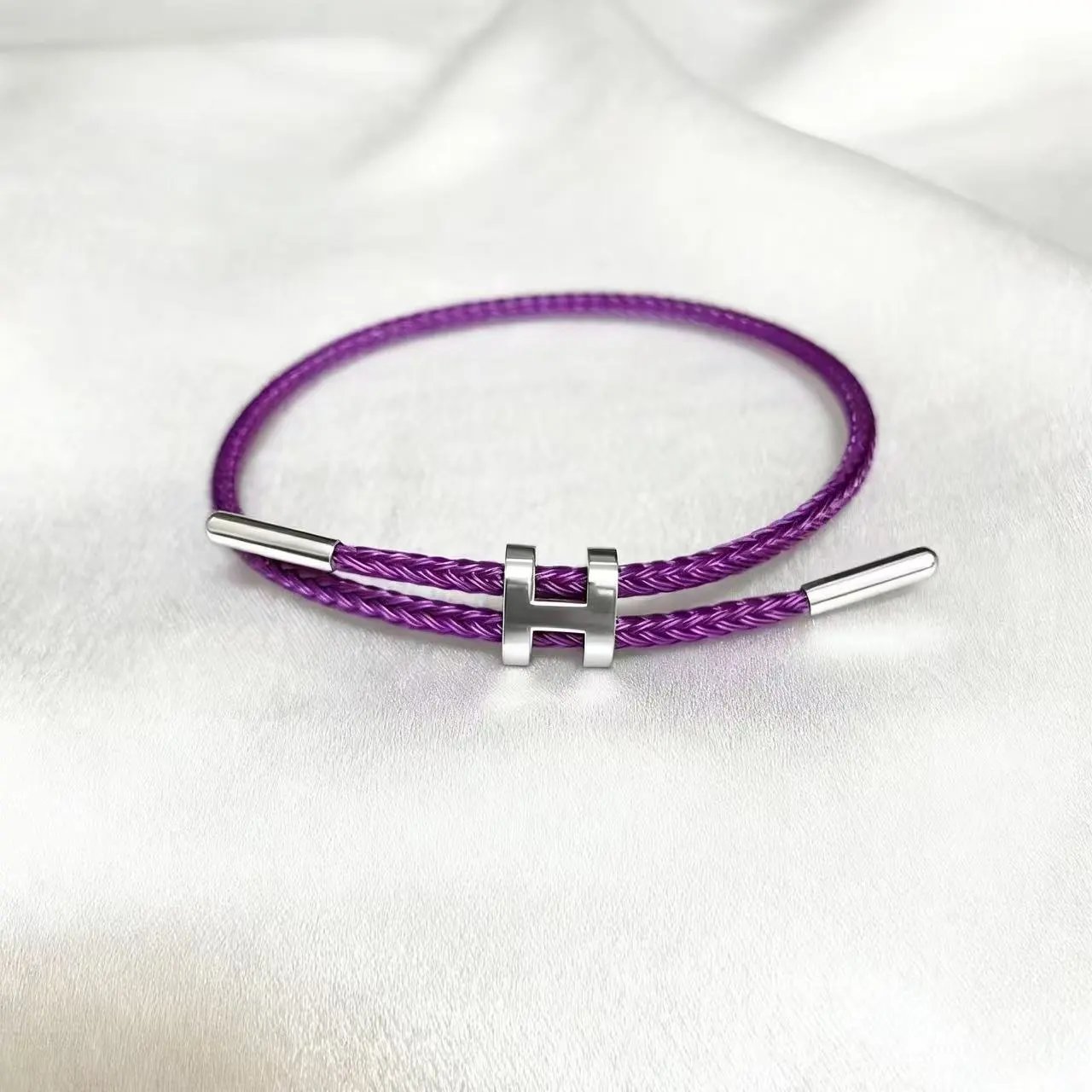 Unbranded Jewelry Braided Cord Bracelet with H-Shaped Clasp — 23