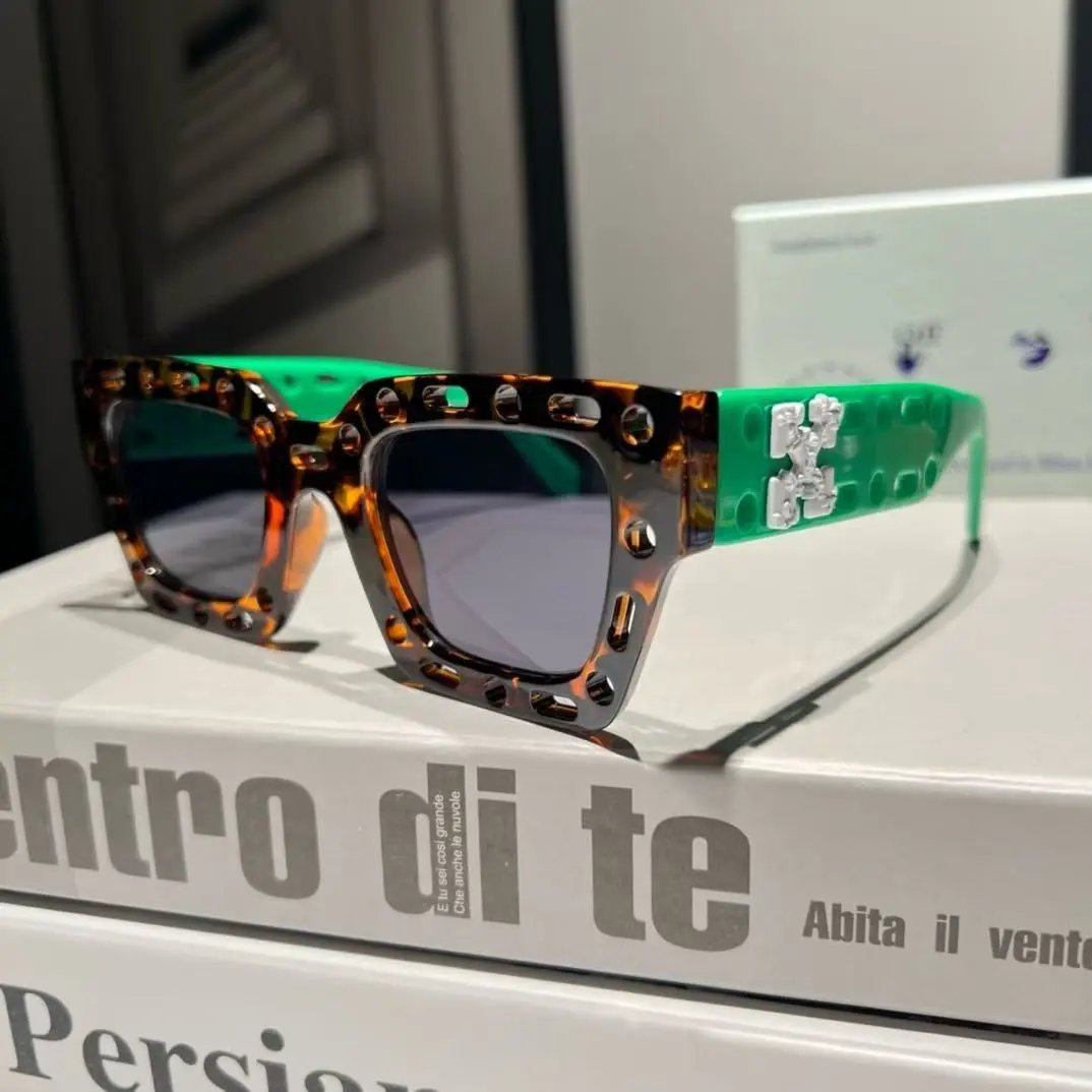 Off-White Eyewear Cutout Square Sunglasses product image
