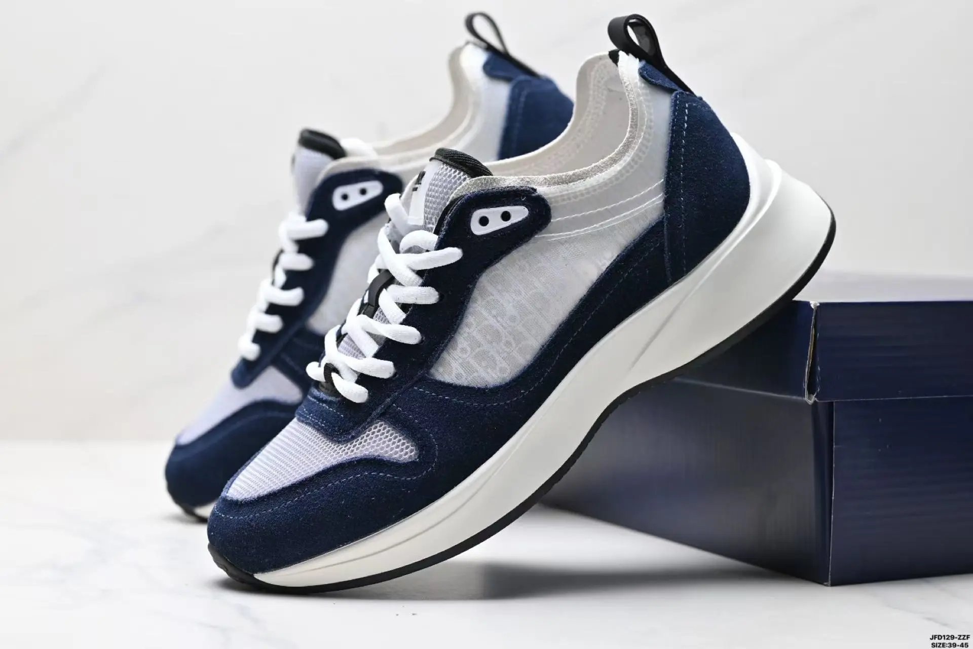 Dior Sneakers B30 — 19