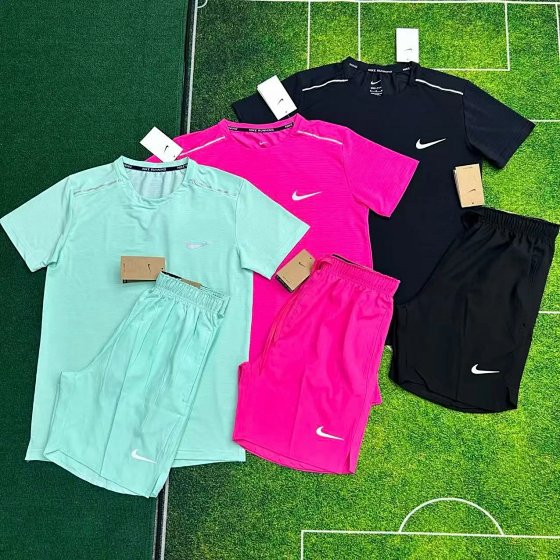 Nike Miler Running Outfit (Top and Shorts)