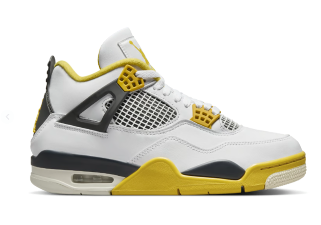 Air Jordan 4 Retro “Vivid Sulfur”