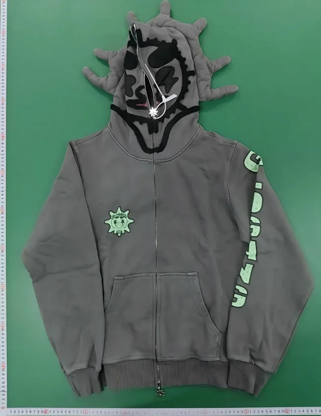 Glo Gang Hoodies & Sweatshirts Spiked Hood Graphic Zip-Up Hoodie product detail image 14