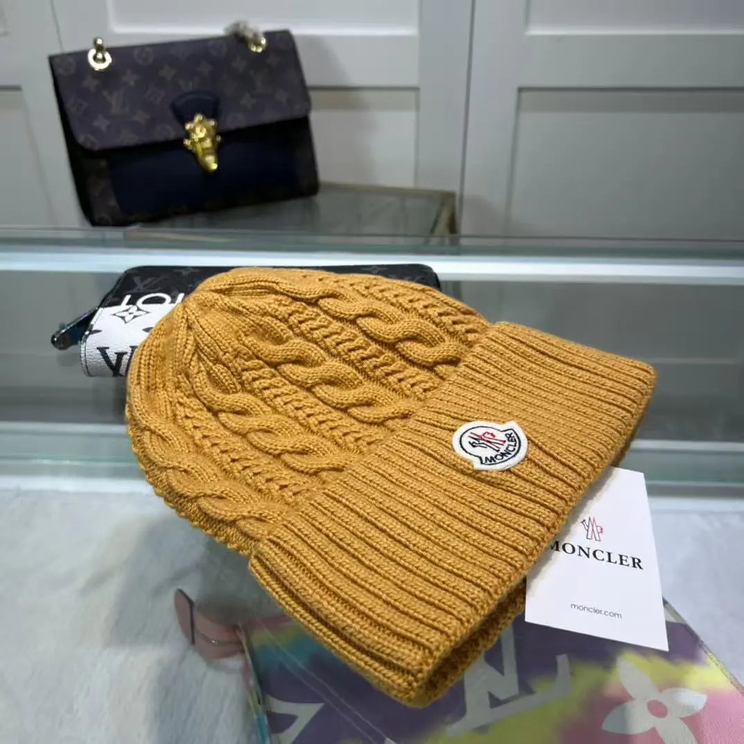 m.k Knitted hat
