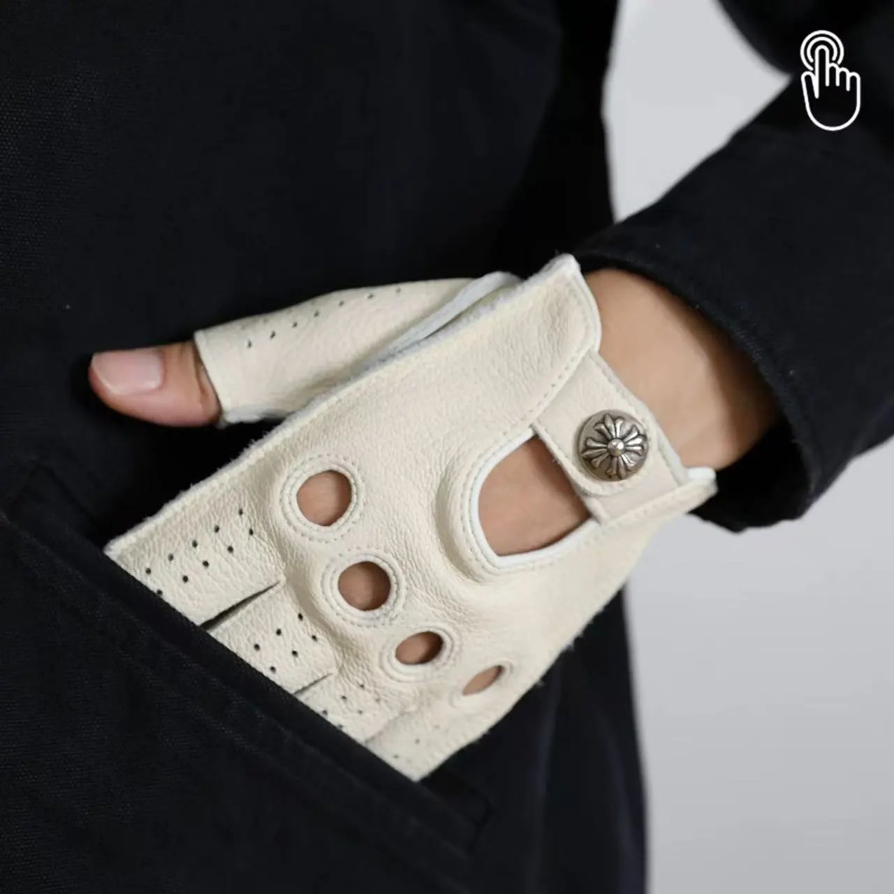 Chrome Hearts White Gloves