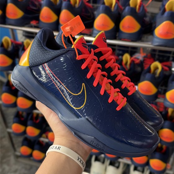 【 ZK5@Star.S 】Kobe 5/Kobe 5 Clark IM3207-400