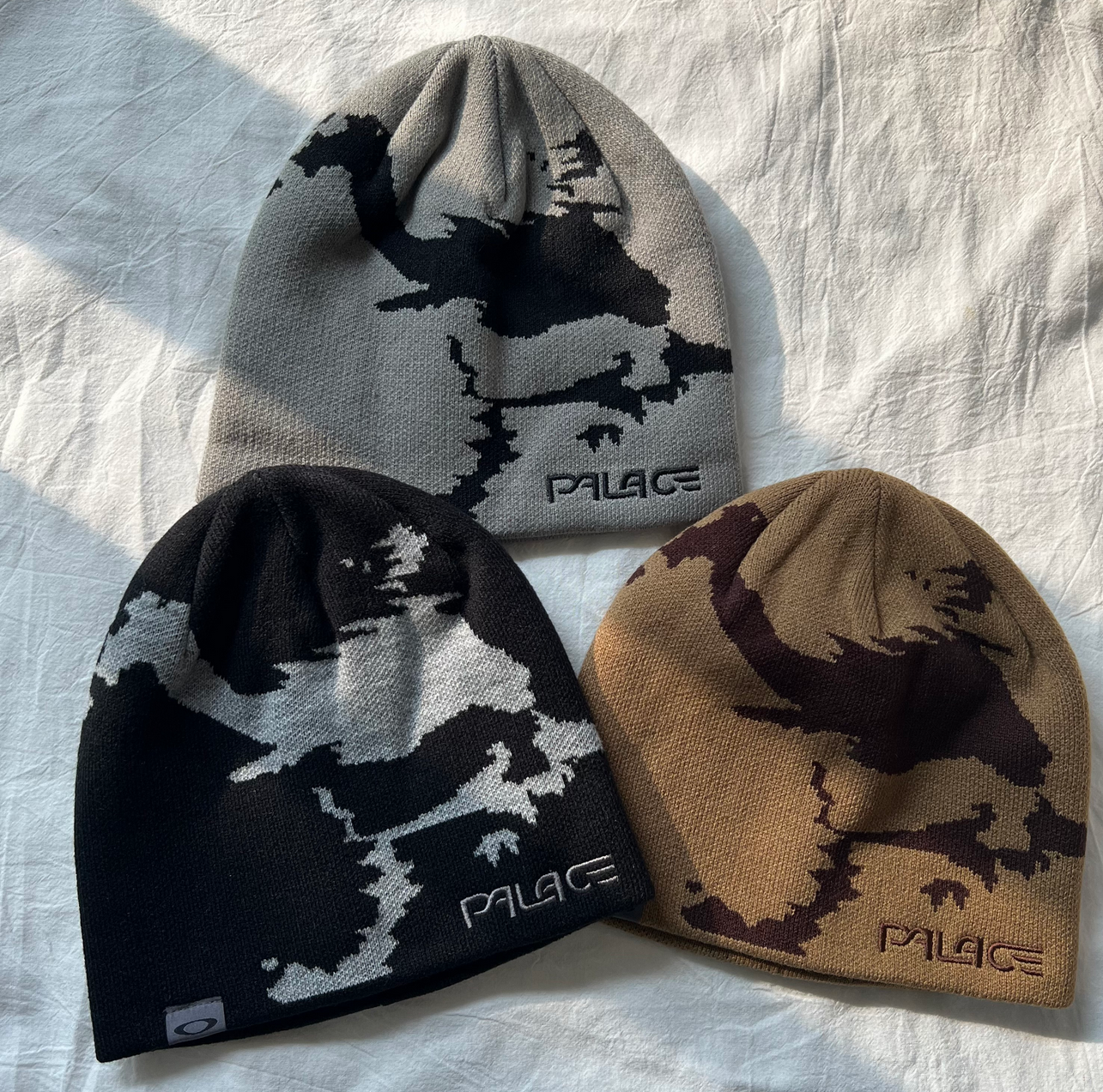 Three color palace cold hat and empress dowager cold hat