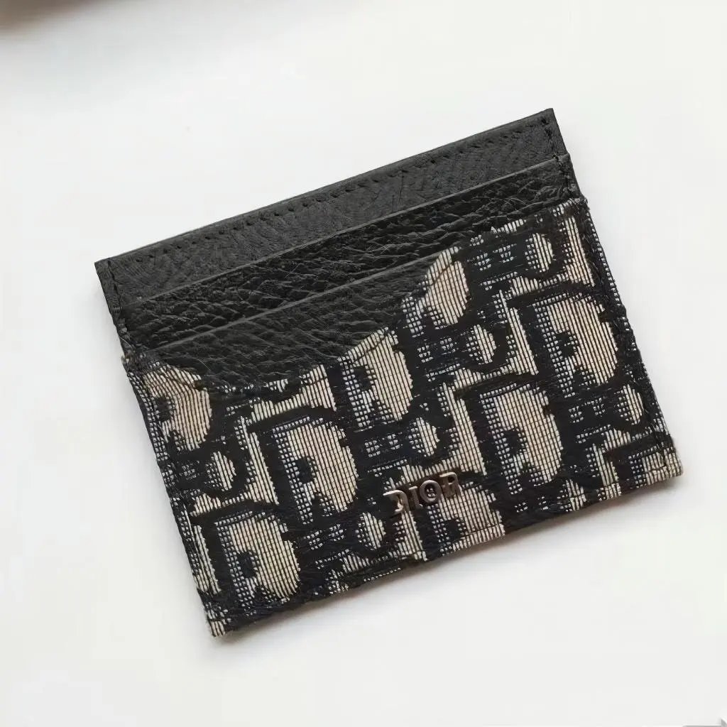 5 Half-Moon Black