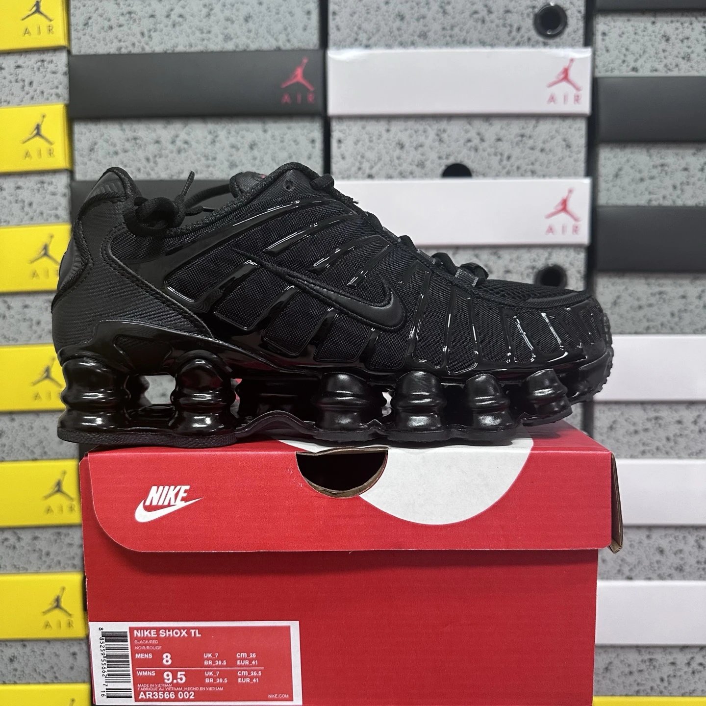 Black Red AR3566-002