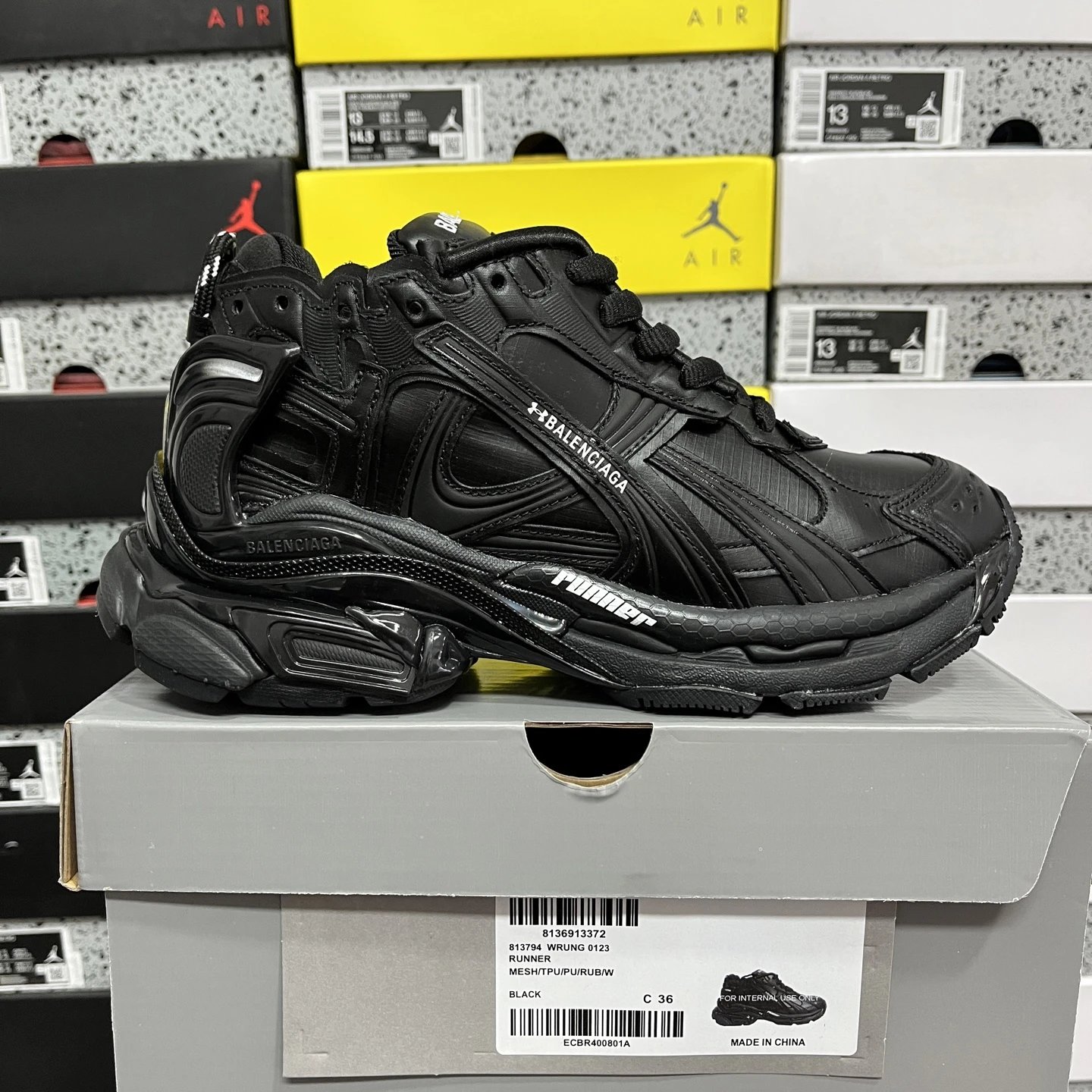 Balenciaga Sneakers Runner