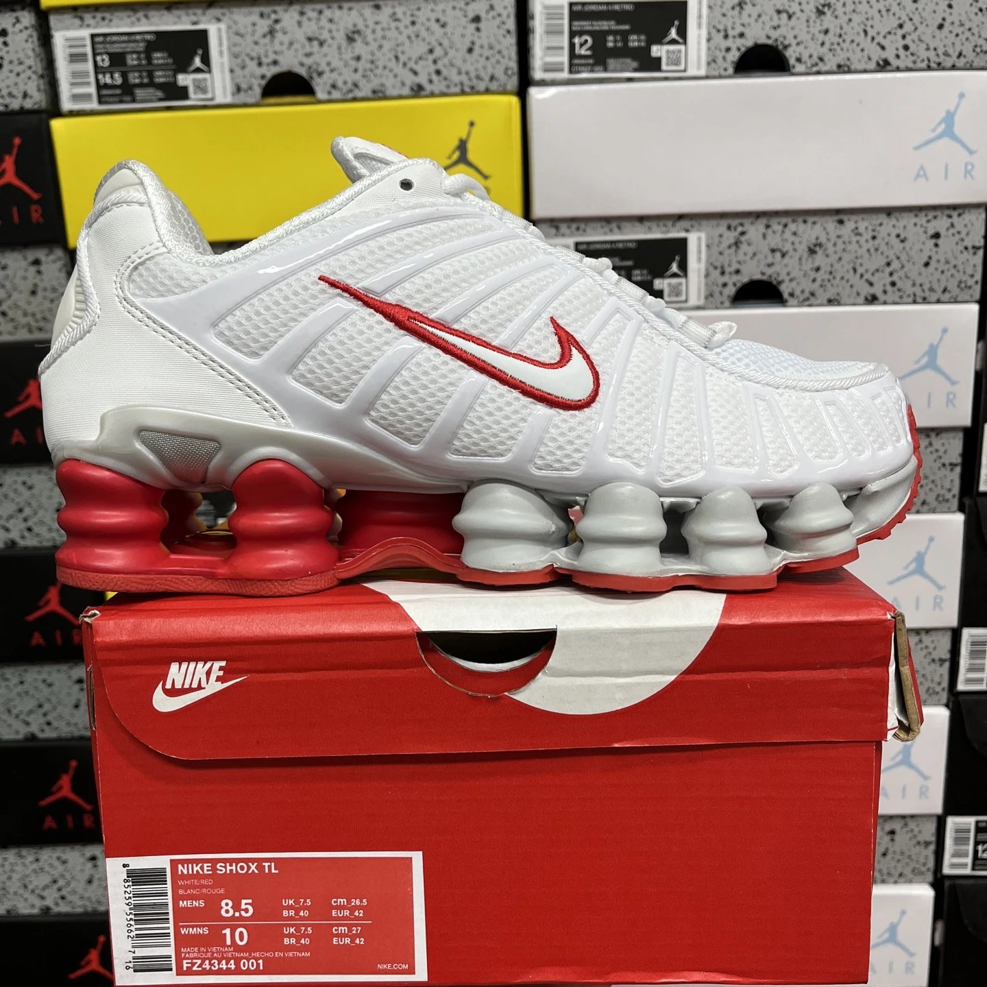 White Red FZ4344-001