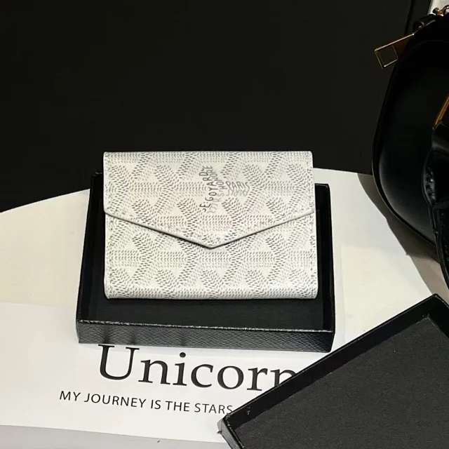 Prada Wallets & Card Holders Triangle Plaque Holder product detail image 11