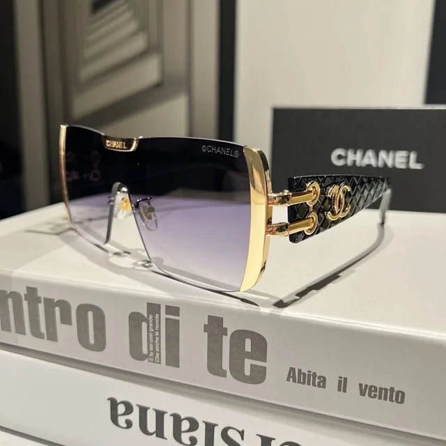 Chanel Eyewear Sunglasses product detail image 2