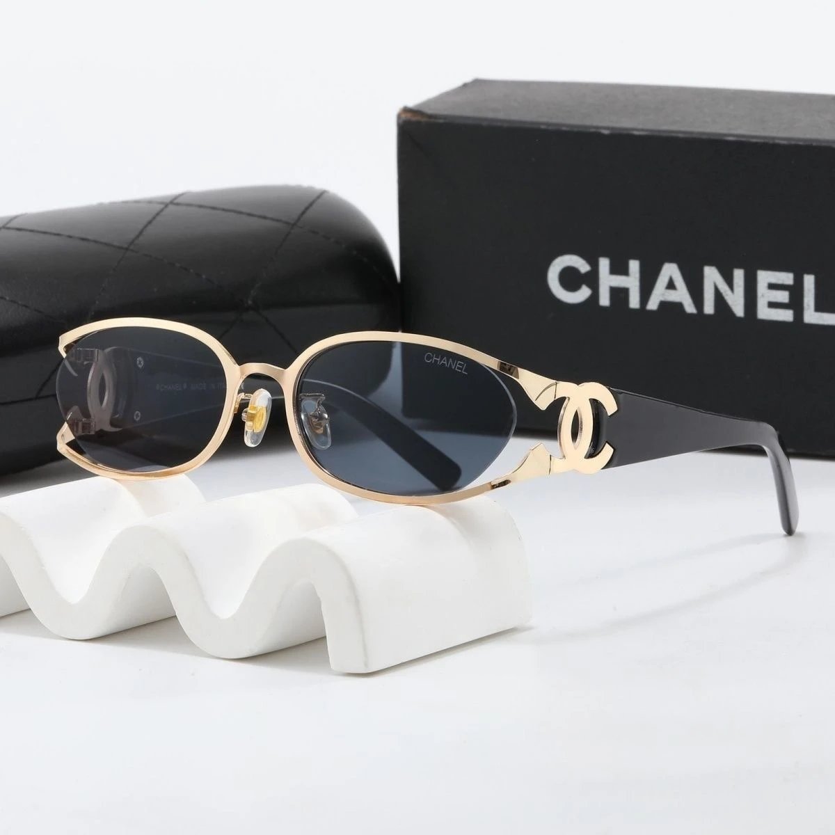 Chanel Eyewear Sunglasses image 9