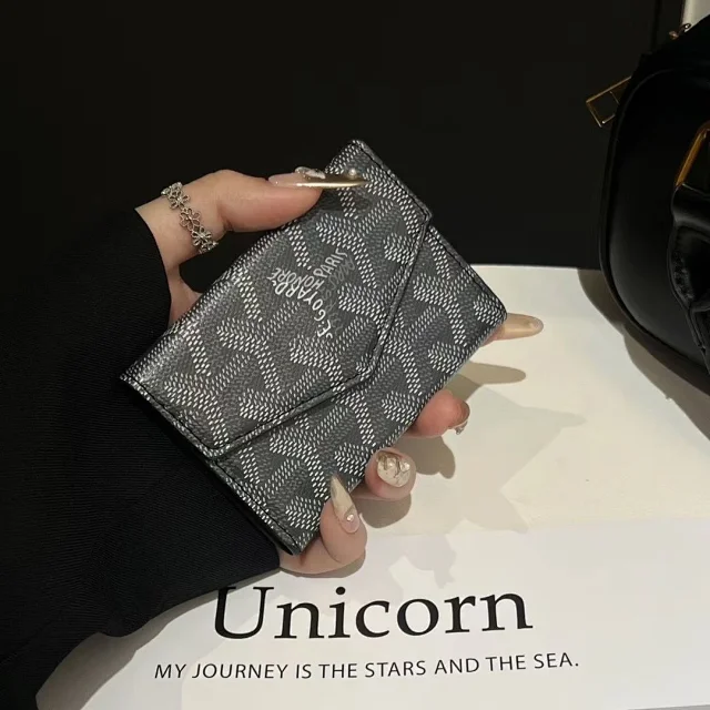 Prada Wallets & Card Holders Triangle Plaque Holder product detail image 9