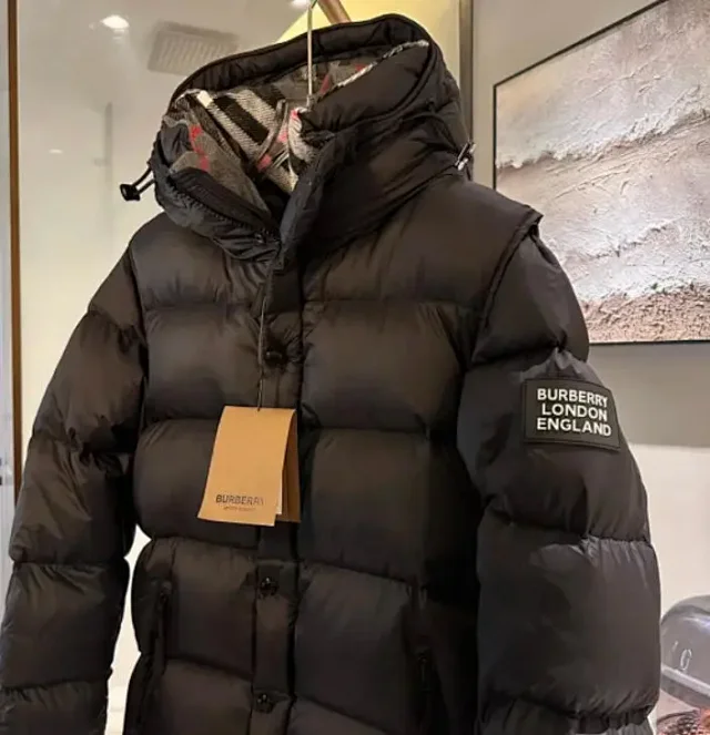 Burberry Down Jackets Hooded puffer jacket with check-lined hood product detail image 5