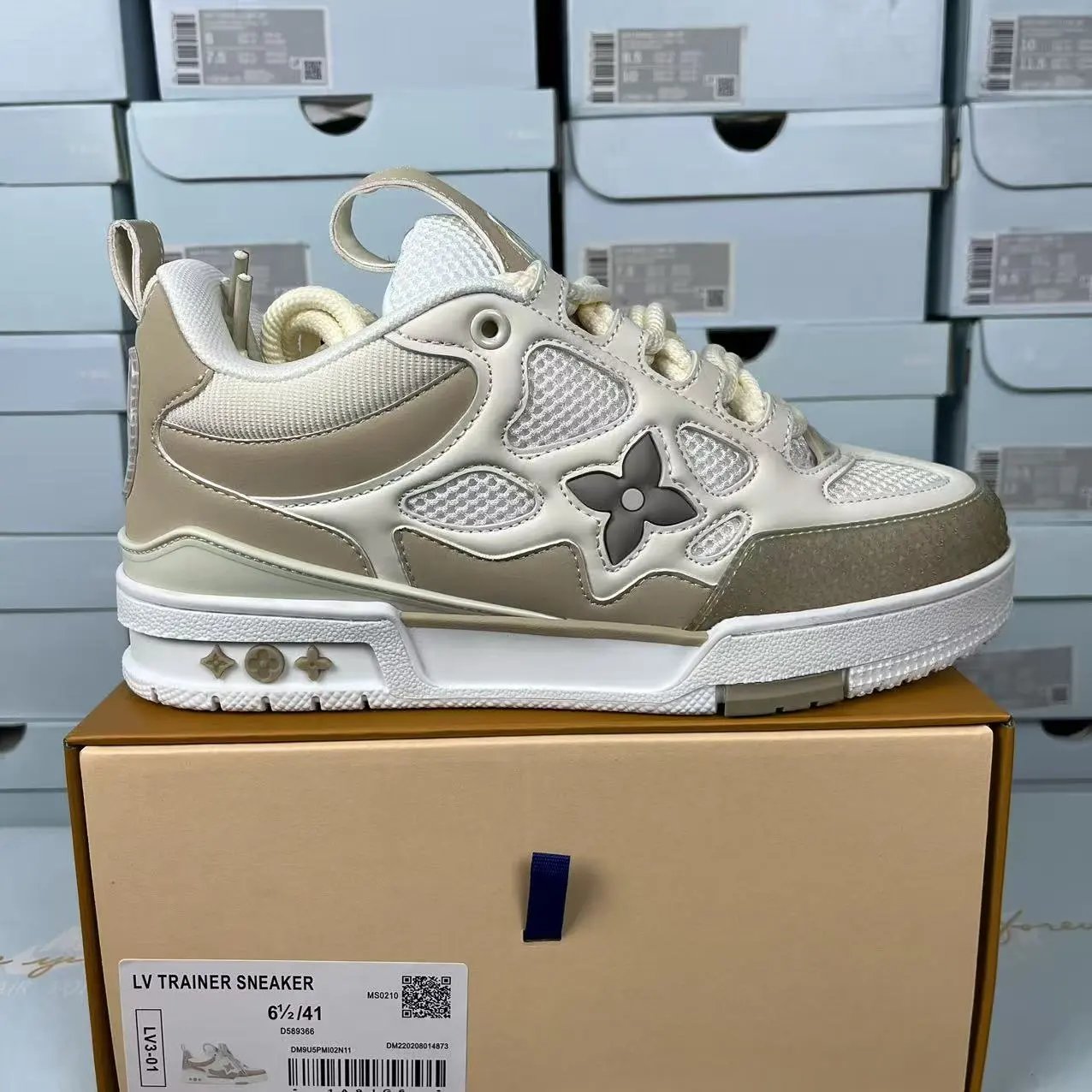 SK8 khaki
