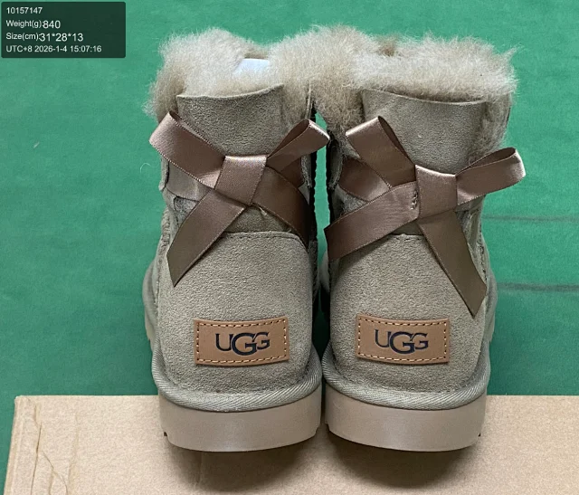 UGG Boots Fur-Lined Rear Bow product detail image 5