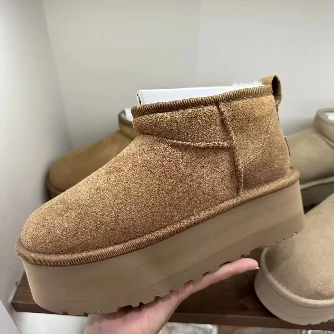 UGG Boots Fur-Lined Rear Bow — 10