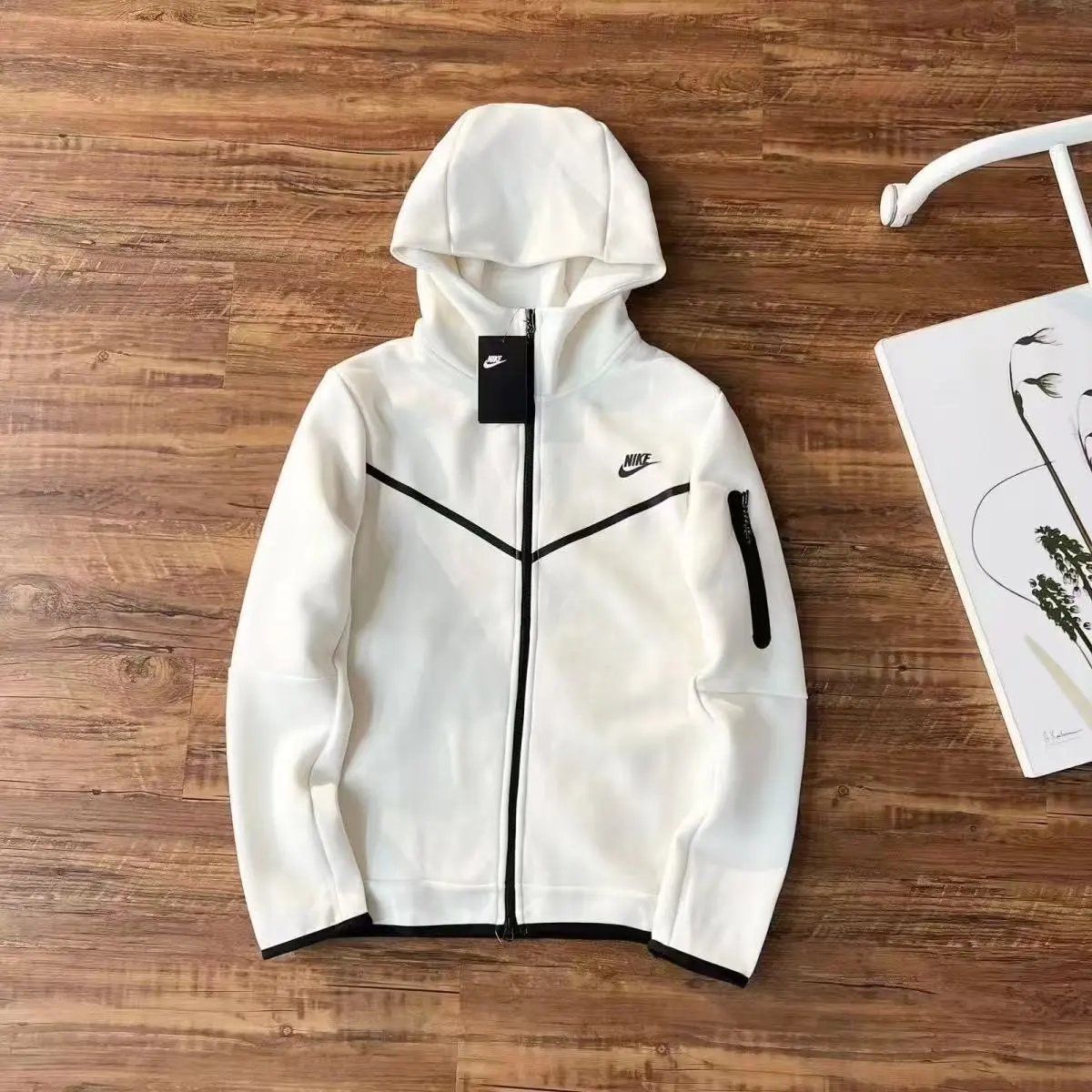 Lacoste Hoodies & Sweatshirts Zip-Up Hooded Sweatshirt with Crocodile Logo — 19