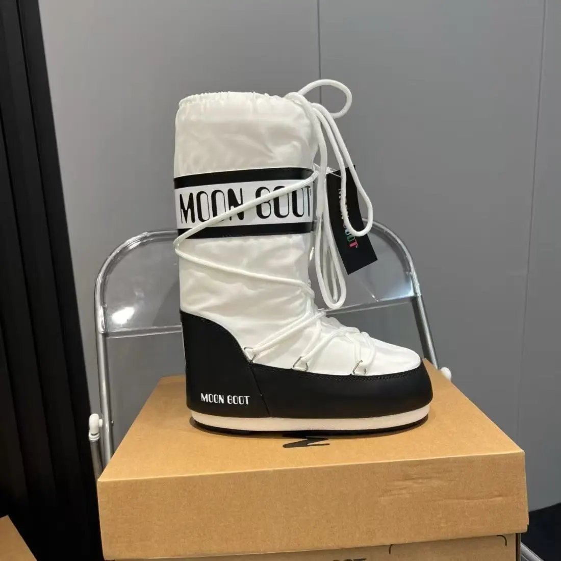 Moon Boot Boots Lace-Up Snow — 25