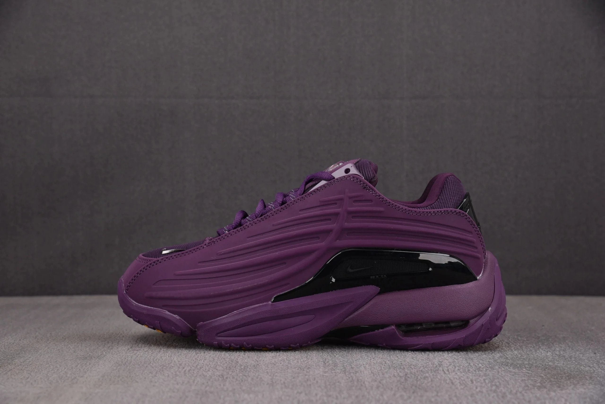purple-black
