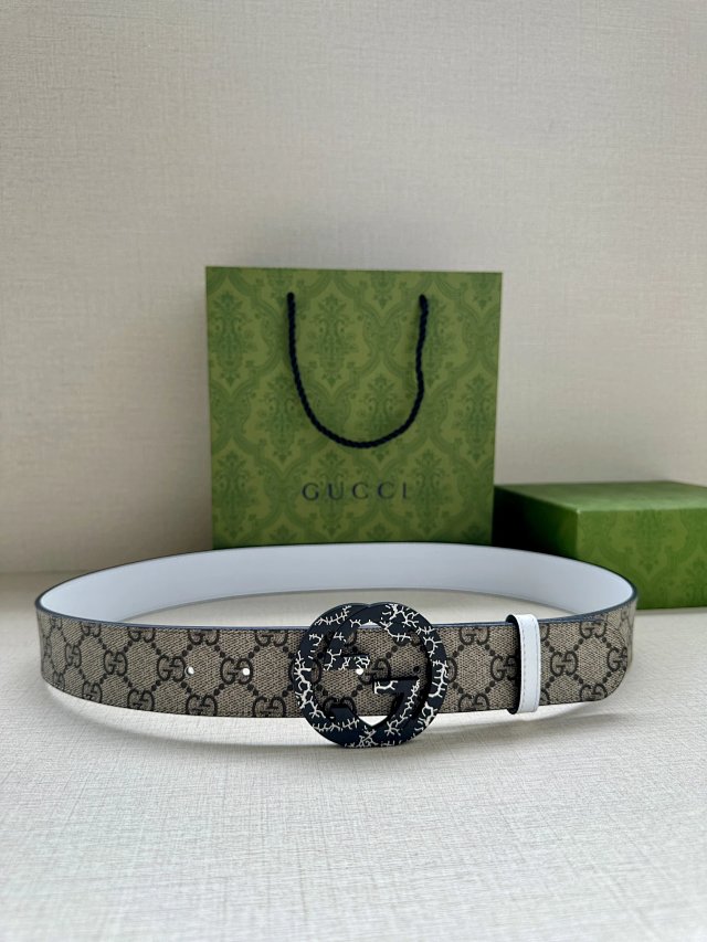 Gucci Gucci GG Supreme Beige Canvas Graffiti Buckle Belt - Buy on Mulebuy Sheets