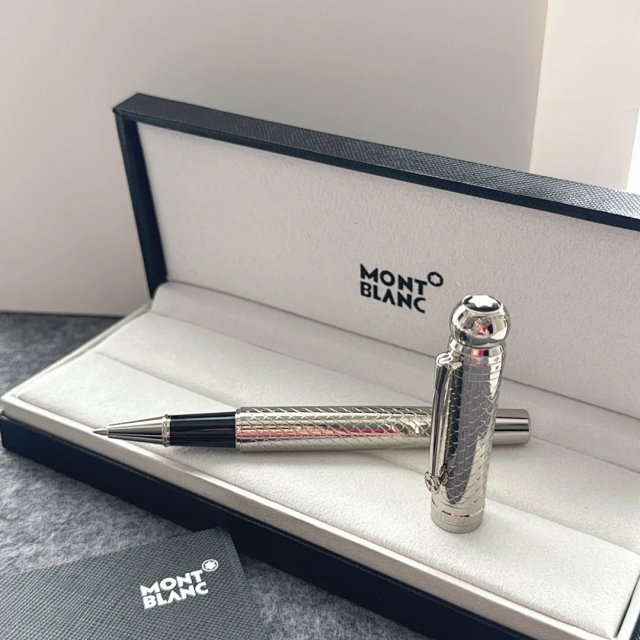Montblanc Montblanc Silver Plaid Metal Luxury Pen - Buy on Mulebuy Sheets