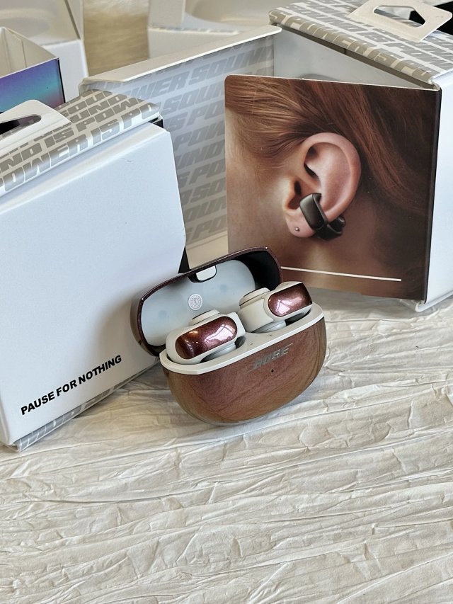 Bose Bose Wooden Brown Wireless Noise Cancelling Earbuds - Buy on Mulebuy Sheets