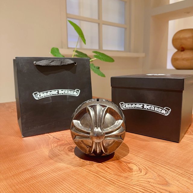 Chrome Hearts Chrome Hearts Silver Cross Gothic Luxury Ashtray Decor - Buy on Kakobuysheetfind