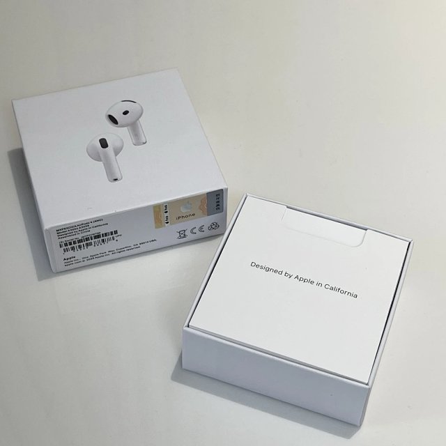  Apple Apple AirPods White Wireless Bluetooth Noise Cancelling Earphones - Buy on Mulebuy Sheets