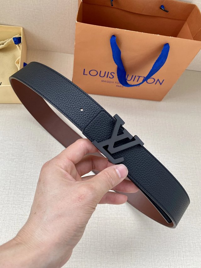 Louis Vuitton Louis Vuitton Black Reversible Men Belt - Buy on Mulebuy Sheets