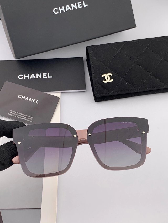 Chanel Chanel Square Gradient Purple Lens Sunglasses - Buy on Kakobuysheetfind