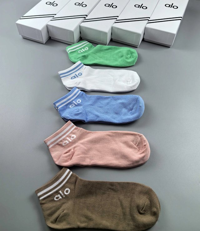 Alo Alo Basic Khaki Green Unisex Sport Short Socks - Buy on Kakobuysheetfind