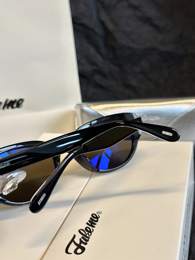 Fake me Fake Me Black Cat Eye Blue Mirror Sunglasses - Buy on Kakobuysheetfind