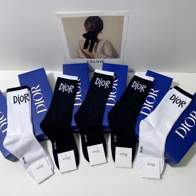 Dior Dior Classic Black White Mid-Calf Cotton Socks - Buy on Kakobuysheetfind