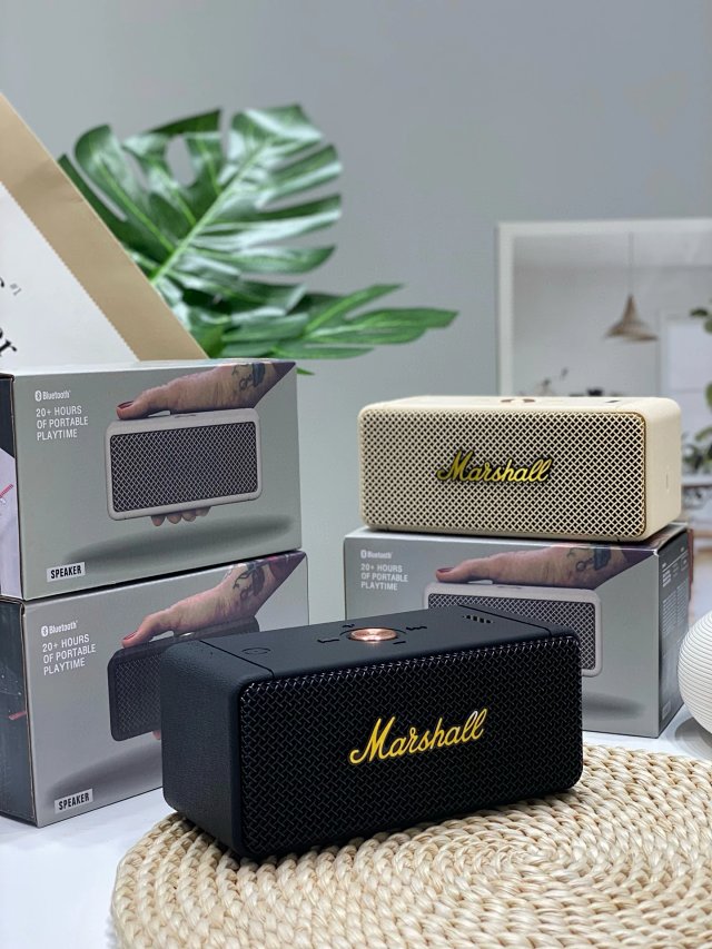 Marshall Marshall Black Bluetooth Speaker 20H Playtime Classic Design - Buy on Mulebuy Sheets