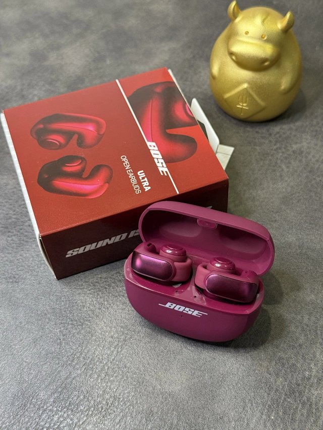 Bose Bose Ultra Berry Red Wireless Noise Cancelling Earbuds - Buy on Mulebuy Sheets