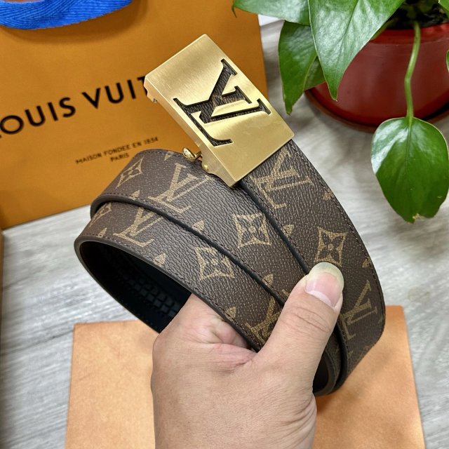 Louis Vuitton Monogram Brown Leather Belt Men