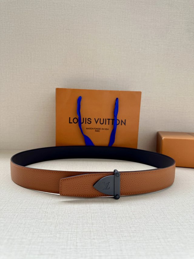 Louis Vuitton Louis Vuitton Men Brown Leather Belt - Buy on Mulebuy Sheets