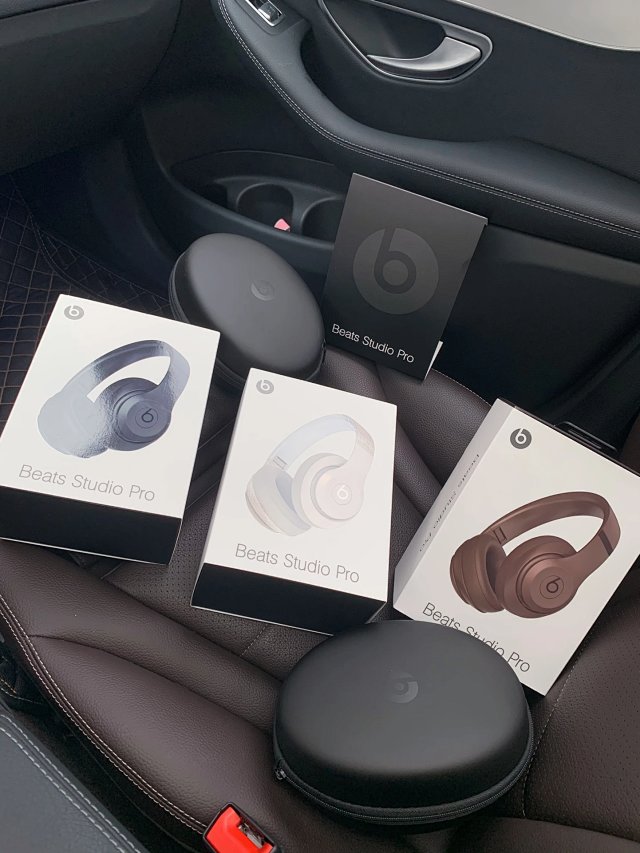 Beats Beats Studio Pro Brown Wireless Headphones - Buy on Mulebuy Sheets