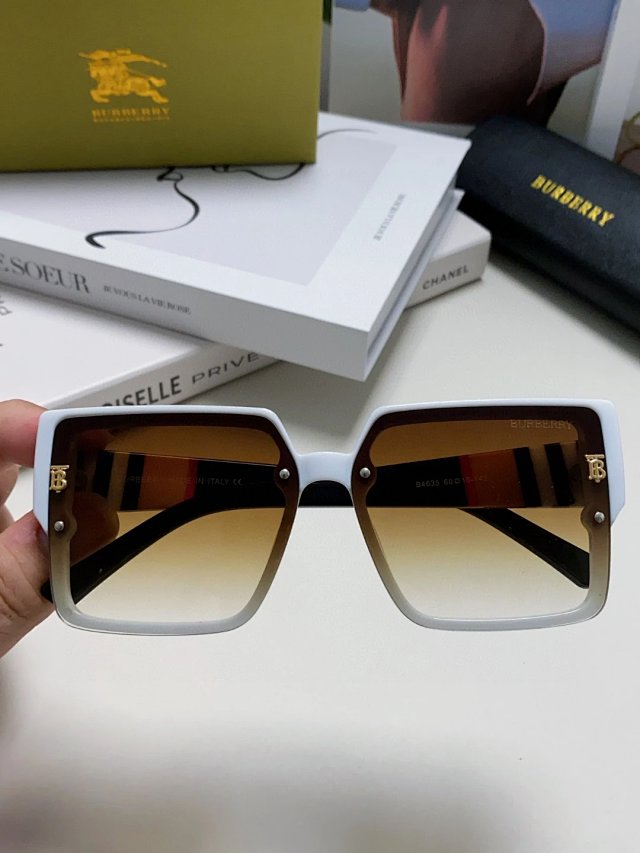 Hermes Burberry Square White Frame Gradient Lens Sunglasses - Buy on Kakobuysheetfind