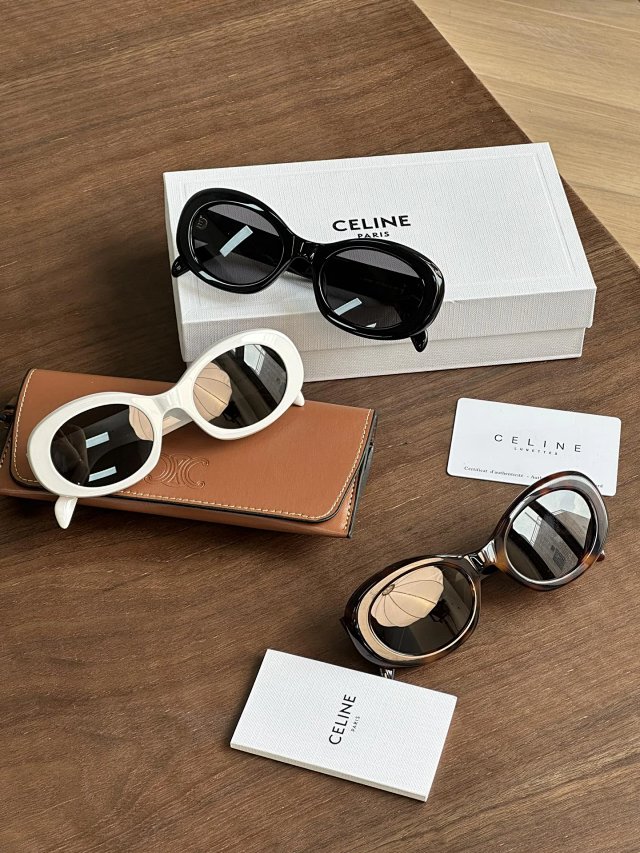 Celine Celine Black Oval Vintage UV Protection Sunglasses - Buy on Kakobuysheetfind