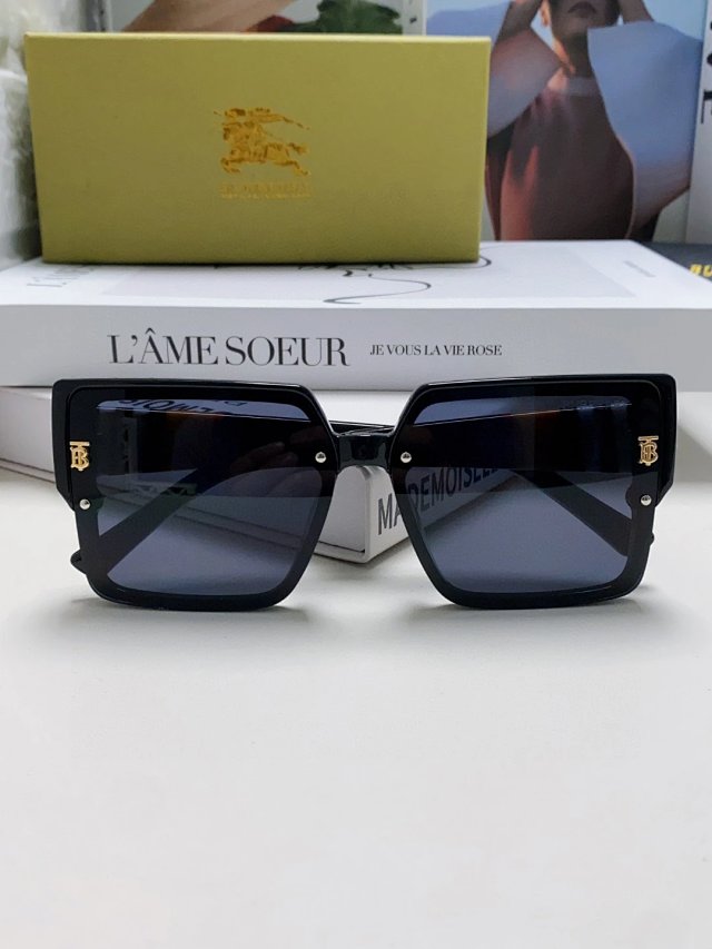Burberry Burberry Square Black Polarized Unisex Sunglasses - Buy on Kakobuysheetfind