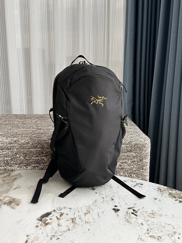 Arc teryx Arc'teryx Black Urban Waterproof Nylon Backpack - Buy on Kakobuysheetfind