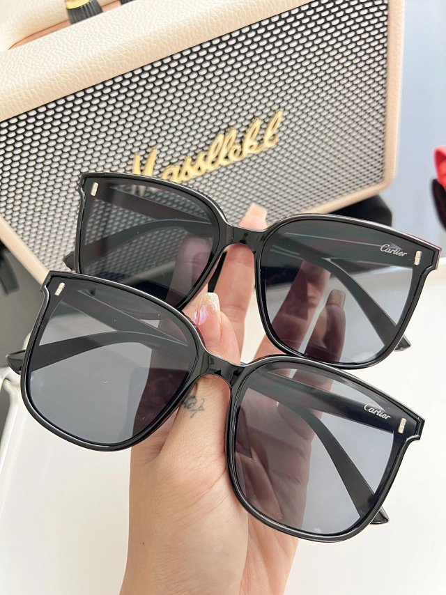 Cartier Cartier Black Square Acetate Unisex Luxury Sunglasses - Buy on Kakobuysheetfind