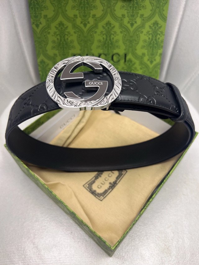 Gucci Black Leather Belt Silver Double G Buckle