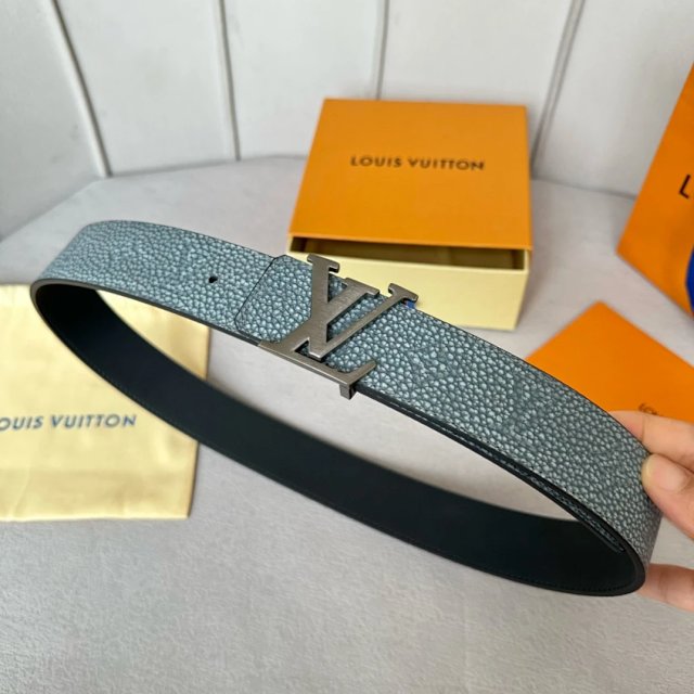 Louis Vuitton Louis Vuitton Men Grey Blue Leather Belt LV Buckle - Buy on Mulebuy Sheets