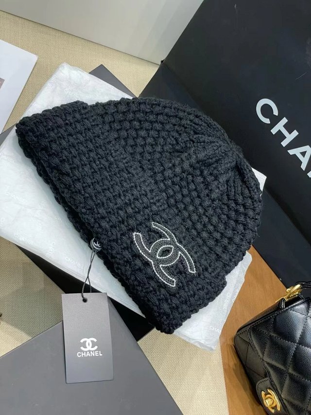 Chanel Chanel Black Wool Knit Beanie Unisex Street Fashion Hat - Buy on Kakobuysheetfind
